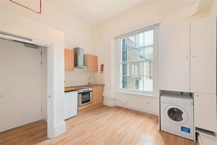 Studio To Rent In Onslow Gardens, South Kensington, London, SW7