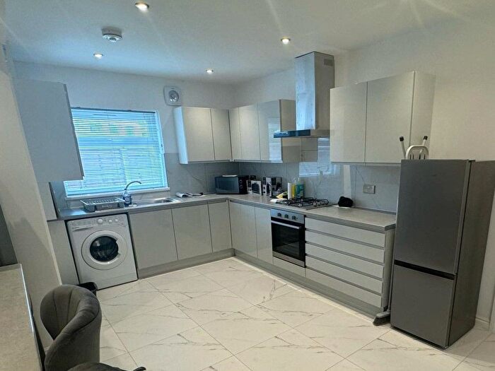 5 Bedroom Terraced House To Rent In Sheriff Avenue, Coventry, CV4