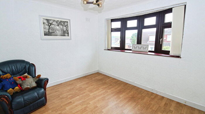 3 Bedroom Semi-Detached Bungalow For Sale In Birch Tree Gardens, Brierley Hill, DY5