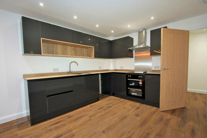 3 Bedroom House To Rent In Warren Road, Worthing, BN14