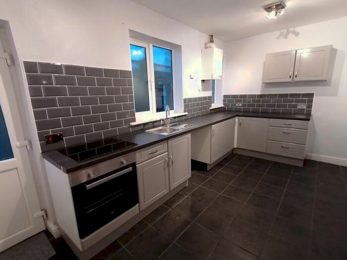 2 Bedroom Semi-Detached House To Rent In Garside Street, Worksop, S80