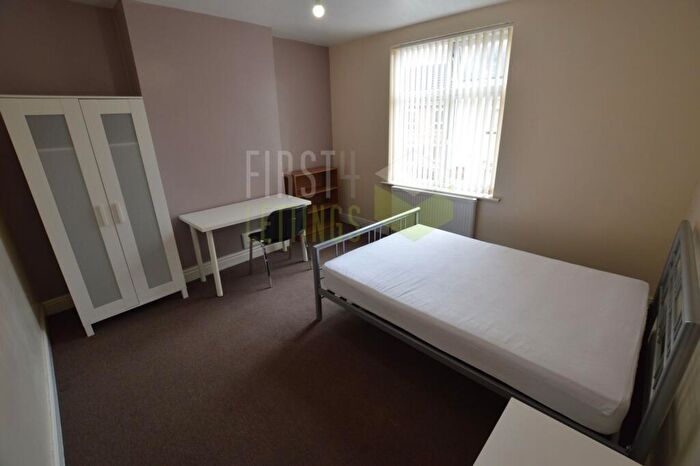 2 Bedroom Terraced House To Rent In Burns Street, Clarendon Park, LE2