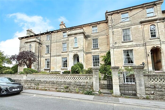 1 Bedroom Property For Sale In St Margarets Street, Bradford On Avon, BA15