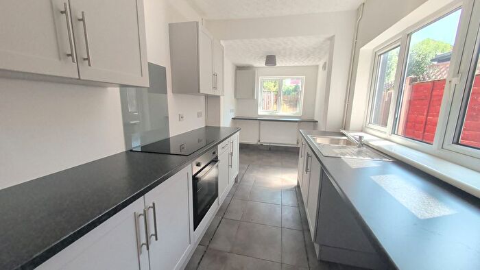 2 Bedroom Terraced House To Rent In Showell Road, Wolverhampton, WV10