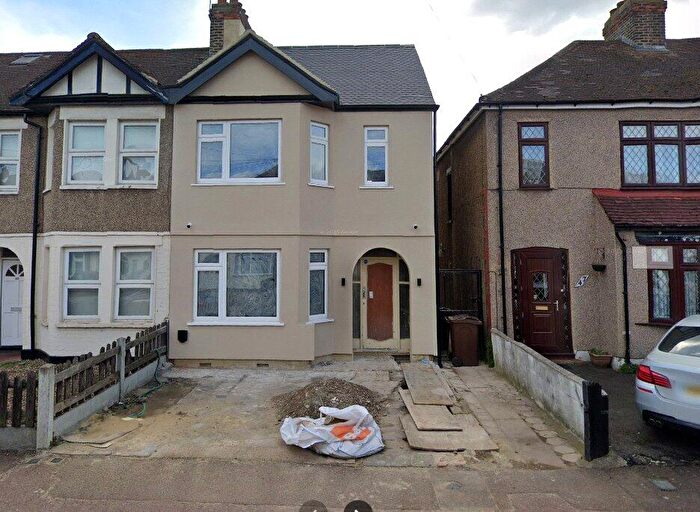 3 Bedroom Terraced House To Rent In Craven Gardens, Barking, IG11