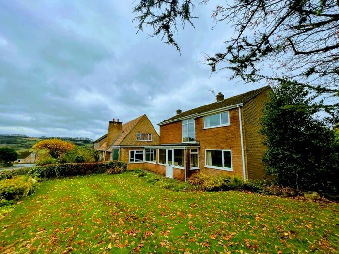 3 Bedroom Detached House For Sale In Pittywood Road, Wirksworth, Matlock, DE4