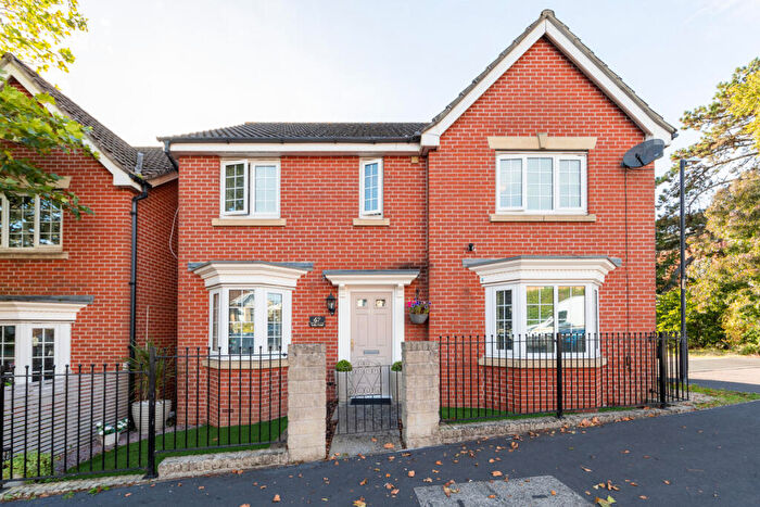 4 Bedroom Detached House For Sale In Lodge Road, Bristol, BS15