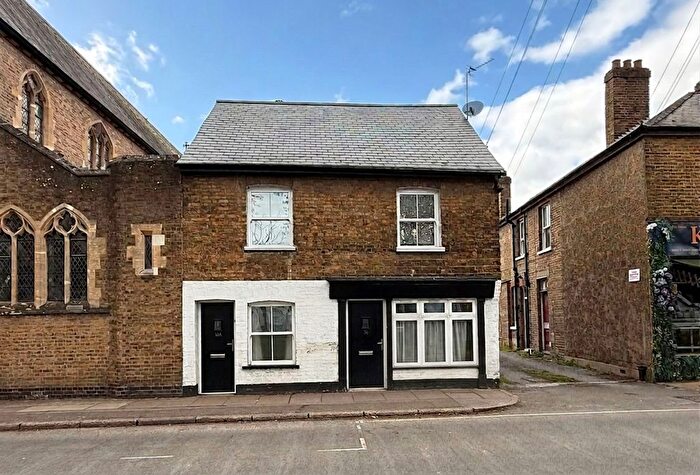 1 Bedroom Flat For Sale In The Green, West Drayton, UB7