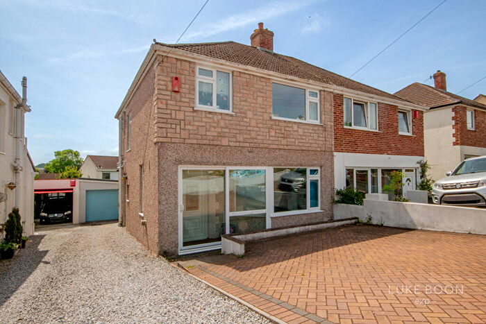3 Bedroom Semi-Detached House For Sale In Crossway, Plympton, PL7