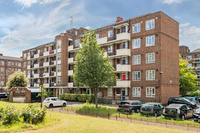 3 Bedroom Apartment For Sale In Vauxhall Street, London, SE11