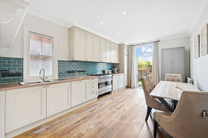 4 Bedroom Terraced House To Rent In Oxford Gardens, London, W4