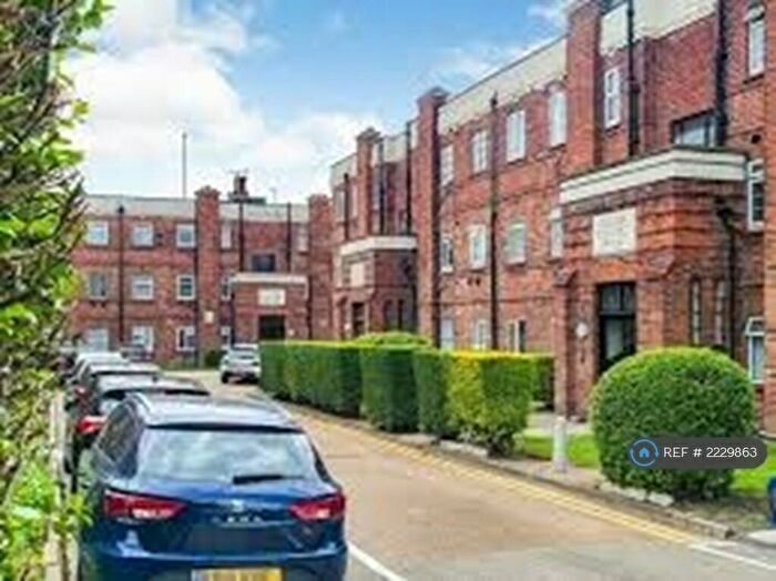 2 Bedroom Flat To Rent In Gilda Court, London, NW7