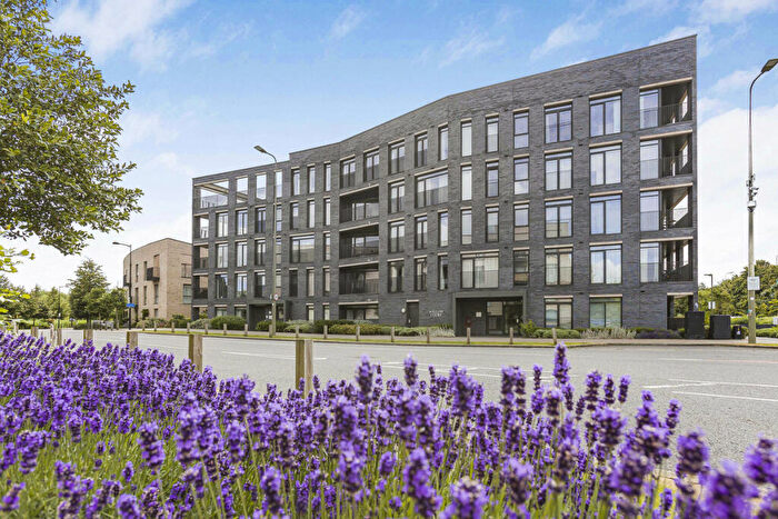 2 Bedroom Apartment For Sale In Willow Court, Barton Fields Road, OX3