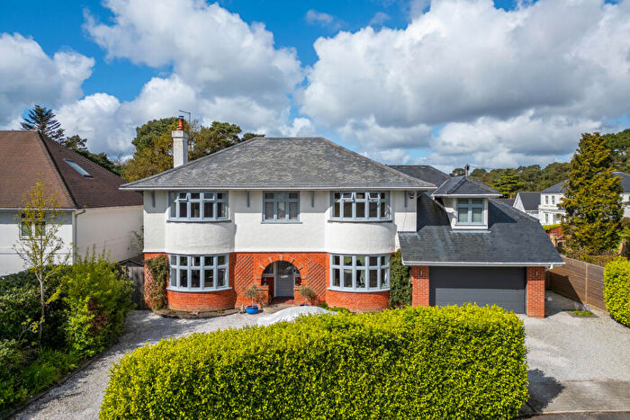 4 Bedroom House For Sale In Canford Cliffs Avenue, Canford Cliffs, Poole, Dorset, BH14