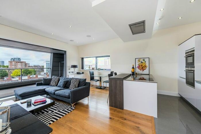 2 Bedroom Flat For Sale In Eliza House, Glasshill Street, SE1