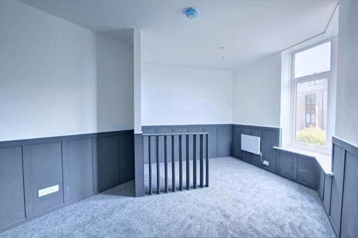 1 Bedroom Flat To Rent In Shield Street, Newcastle Upon Tyne, NE2