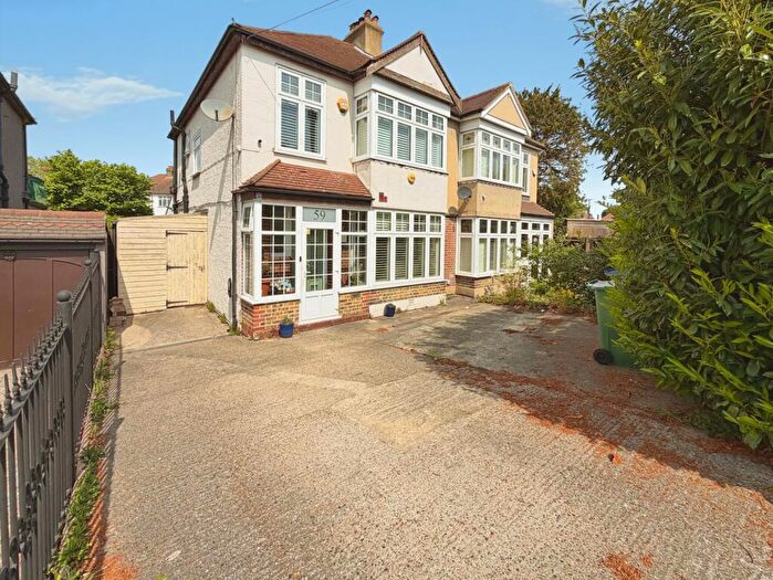 3 Bedroom Semi Detached House For Sale In Arbuthnot Lane, Bexley, DA5
