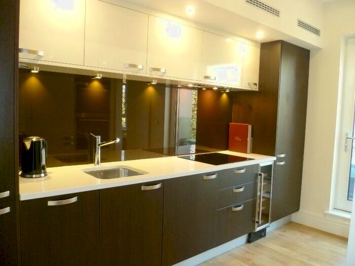 2 Bedroom Flat To Rent In Hughenden Road, Hyndland, Glasgow, G12