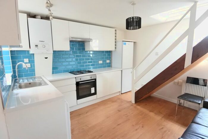 1 Bedroom Flat To Rent In High Road, Willesden, London, NW10