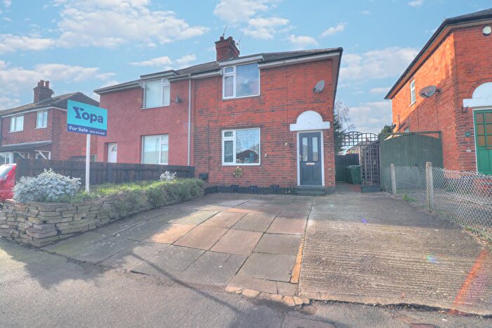 3 Bedroom Semi Detached House For Sale In Wanlip Lane, Birstall, Leicester, LE4