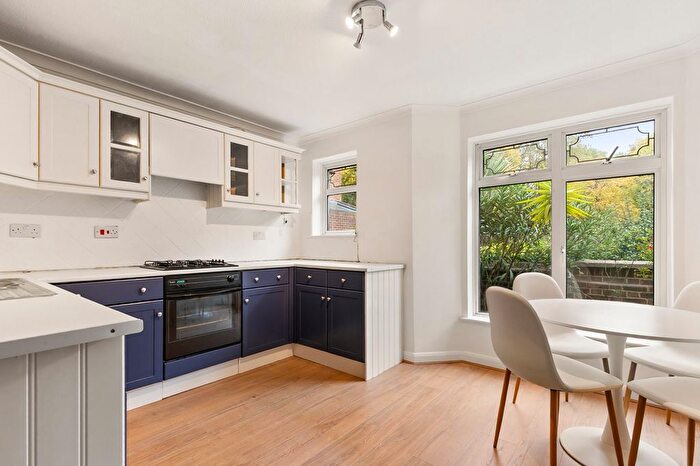 3 Bedroom Property To Rent In Seagrave Road, Fulham Broadway, SW6
