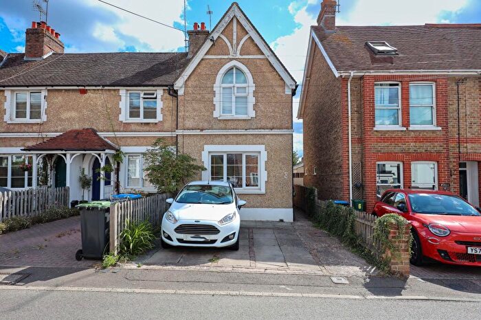 2 Bedroom End Of Terrace House For Sale In Fairfield Road, Burgess Hill, RH15