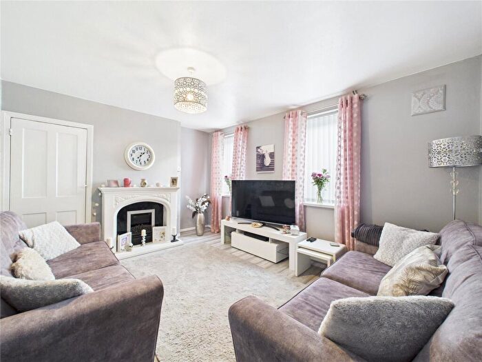 3 Bedroom Semi Detached House For Sale In Ponsford Road, Bristol, BS4