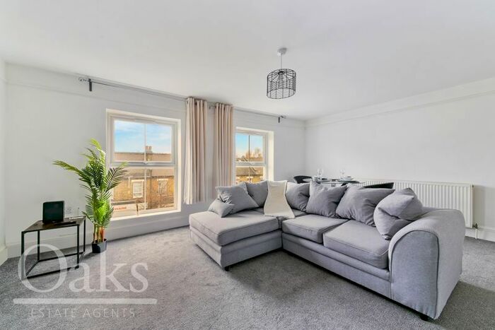 2 Bedroom Flat To Rent In Beulah Road, Thornton Heath, CR7