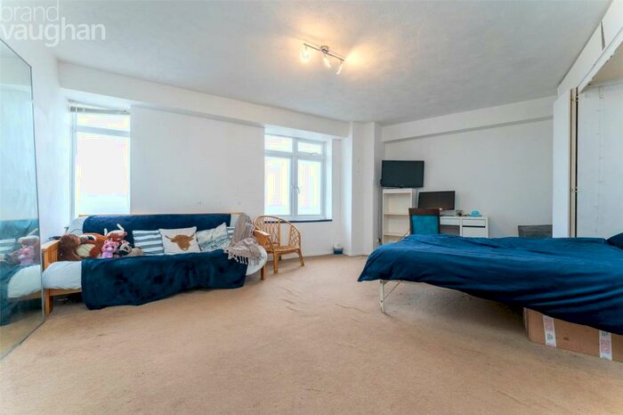 Flat To Rent In High Cliff Court, High Street, Rottingdean, BN2