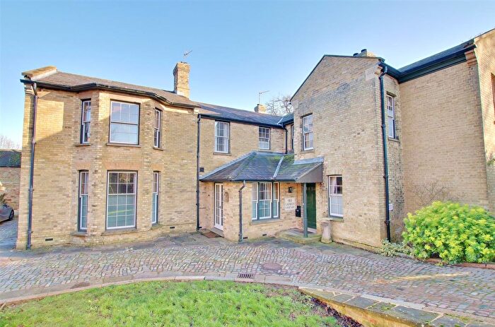 3 Bedroom Semi Detached House To Rent In Fenton Road, Warboys, Cambridgeshire, PE28