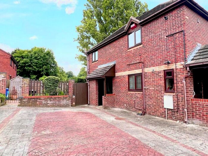 1 Bedroom Flat To Rent In Brockwood Close, Woodhouse, Sheffield, S13