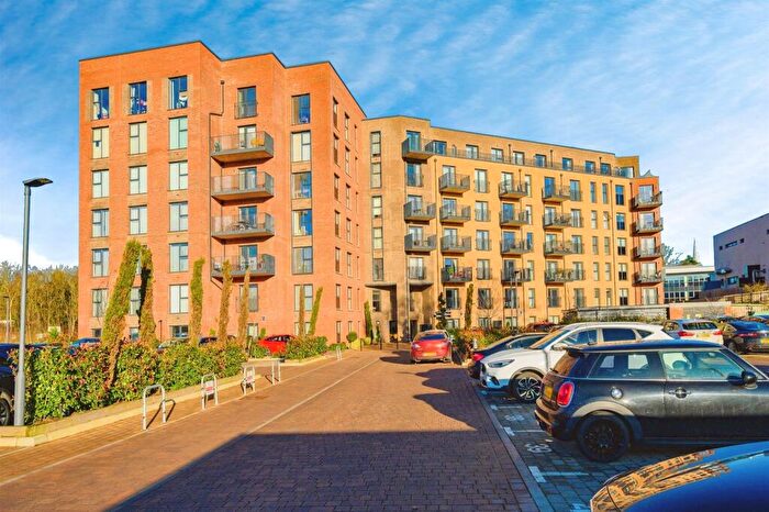 2 Bedroom Flat For Sale In Dacorum Way, Hemel Hempstead, HP1
