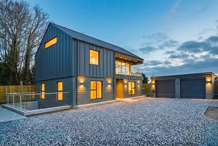 4 Bedroom Detached House For Sale In Hogs Back, Seale, Farnham, GU10