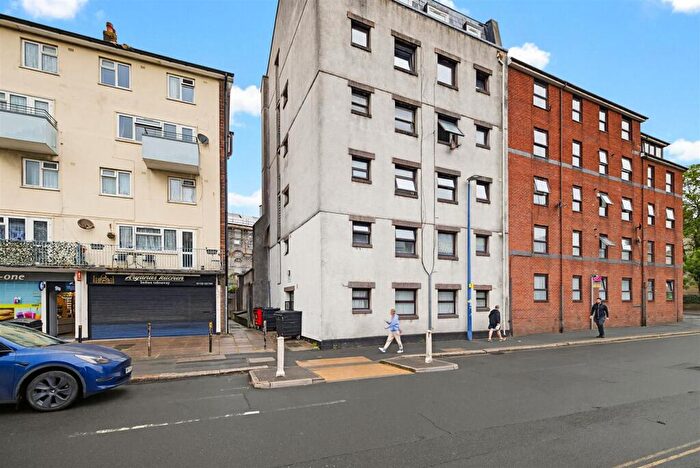 1 Bedroom Apartment For Sale In King Street, Plymouth, PL1