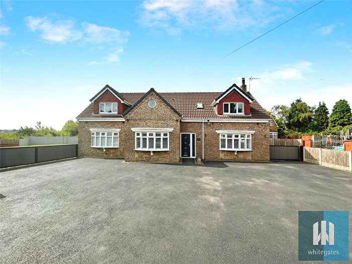 6 Bedroom Bungalow To Rent In Barnsley Road, South Kirkby, Pontefract, West Yorkshire, WF9