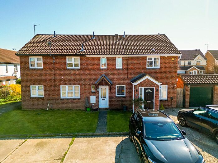2 Bedroom Terraced House For Sale In Larch Close, Aylesbury, HP20