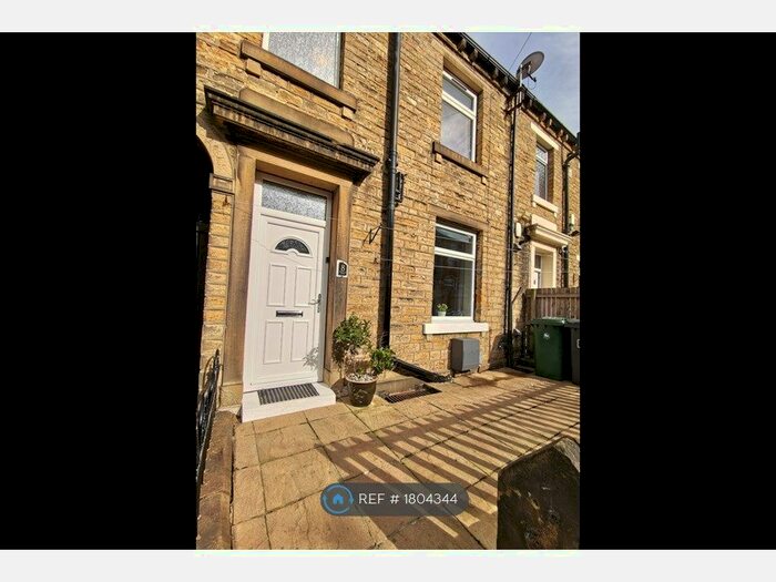 1 Bedroom Terraced House To Rent In Hoffman Street, Huddersfield, HD3