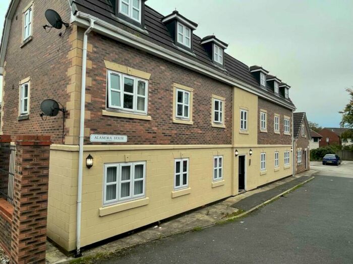 2 Bedroom Apartment To Rent In Quarry Way, Huyton, L36