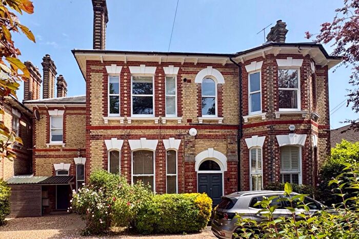 2 Bedroom Flat For Sale In Chilston Road, Kent, Tunbridge Wells, TN4