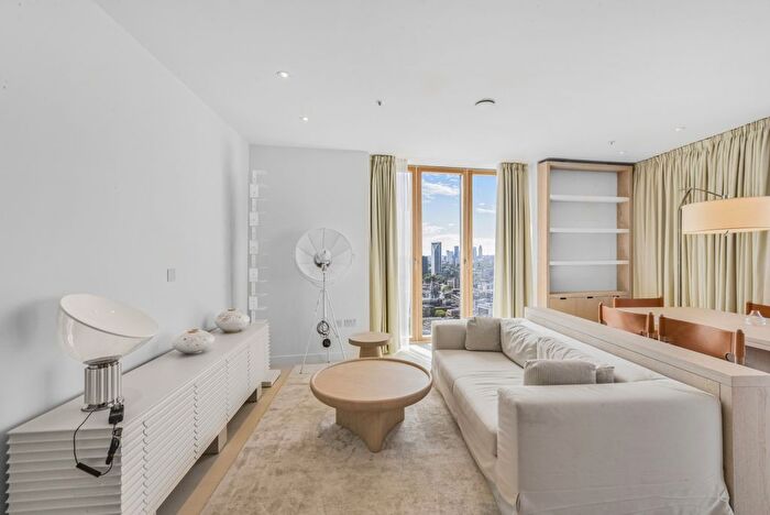 2 Bedroom Flat To Rent In Shard Place, London Bridge Street, SE1