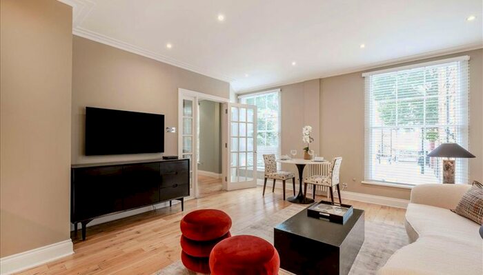 1 Bedroom Property To Rent In Grosvenor Hill, London, W1K