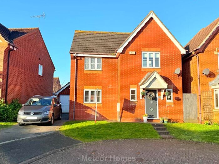 3 Bedroom Detached House For Sale In Buttercup Court, Healing, DN41