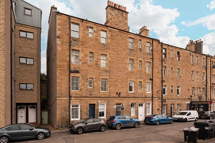 1 Bedroom Flat To Rent In St Leonards Hill, South Side, Edinburgh, EH8