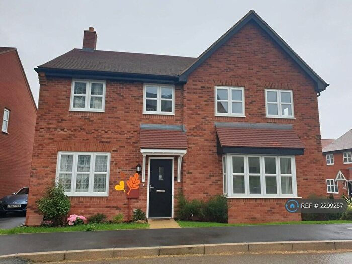 3 Bedroom Semi-Detached House To Rent In Winslow, Winslow, MK18