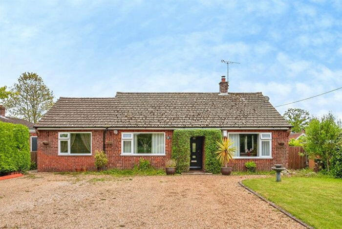 4 Bedroom Detached Bungalow For Sale In Banningham Road, Aylsham, Norwich, NR11