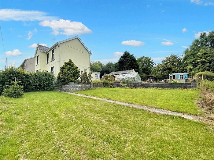 3 Bedroom Detached House For Sale In Heol Nazareth, Pontyates, Llanelli, SA15
