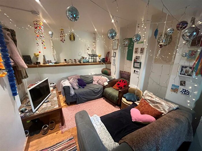 6 Bedroom Terraced House To Rent In Blaker Street, Brighton, BN2