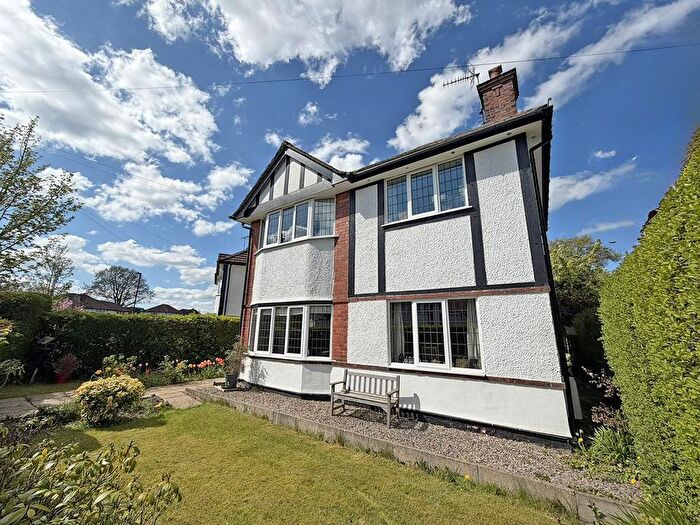 4 Bedroom Detached House For Sale In Wayside Crescent, Harrogate, HG2