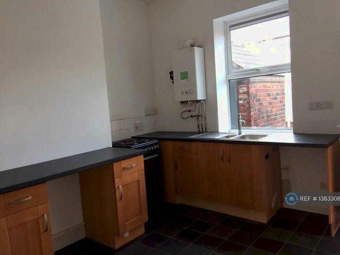 2 Bedroom Terraced House To Rent In Dovercourt Road, Rotherham, S61