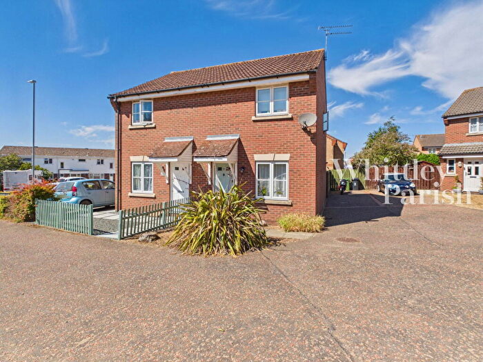 2 Bedroom Semi-Detached House For Sale In Shuckford Close, Diss, IP22